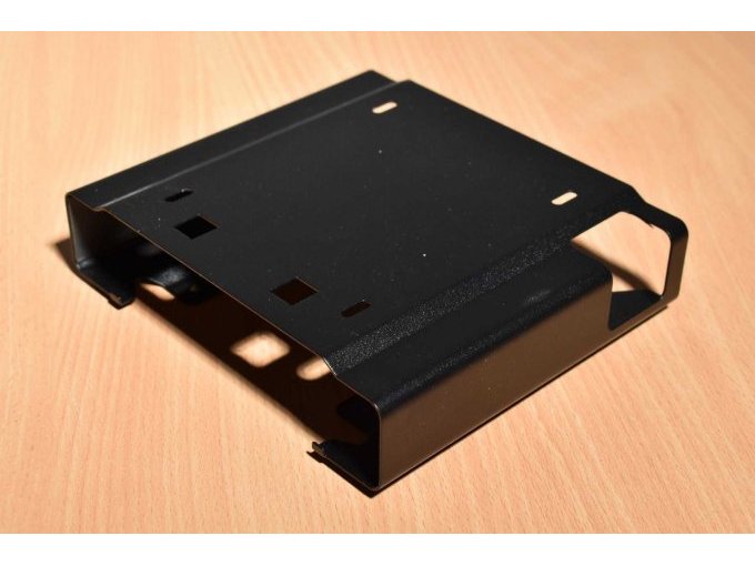 HP Vesa Halterung
Ansicht von vorne