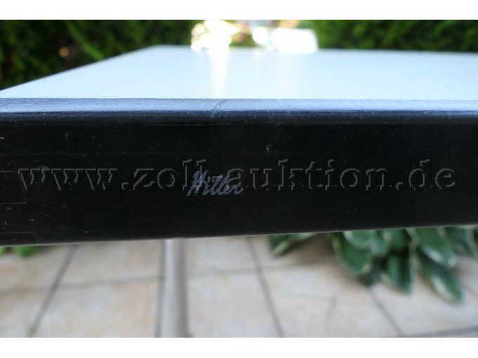 Detailaufnahme 2 seitlich mit Beschädigung