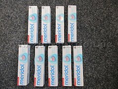 Meridol Zahnpasta Vorderseite