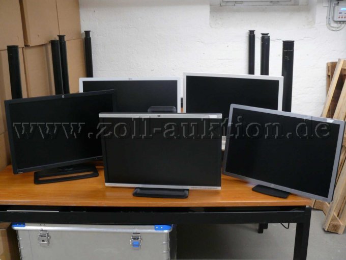 9 Monitore von HP, Fujitsu und LG, diverse Modelle, alle 24 Zoll – kavel bij Zoll-Auktion, Erfurt