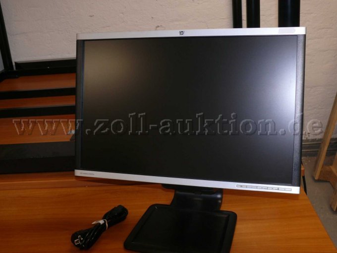 9 beeldschermen van HP, Fujitsu en LG, diverse modellen, allemaal 24 inch – foto 5 – kavel bij Zoll-Auktion, Erfurt