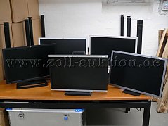 Gesamtansicht aller angebotenen Monitormodelle
