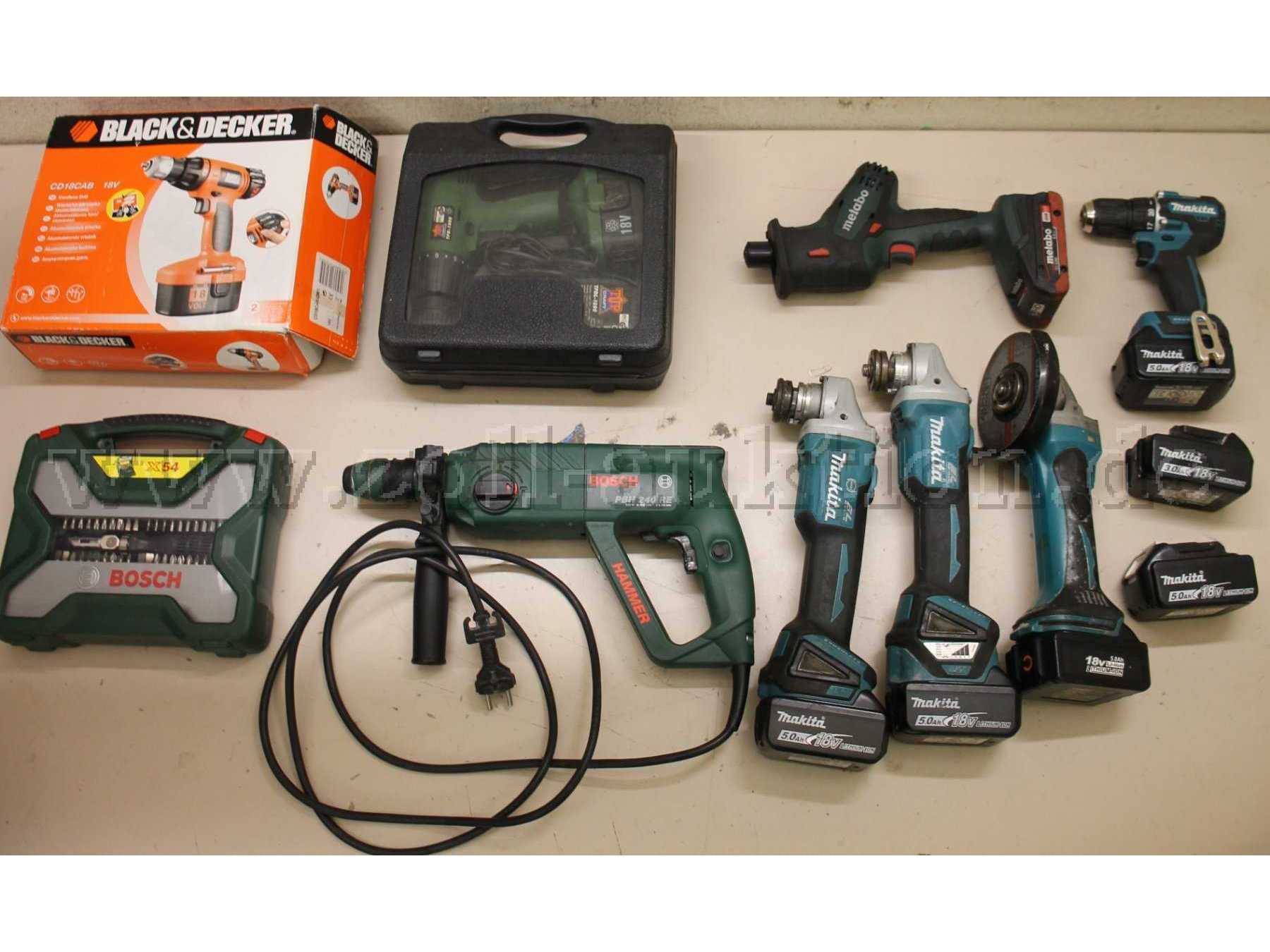 9 Werkzeugmaschinen der Marken „Makita“, „Bosch“ u.w.