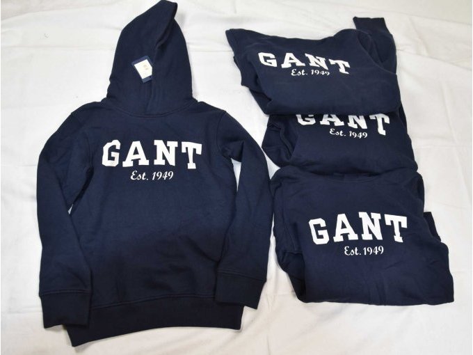 4 blaue Kapuzenshirts „Gant“